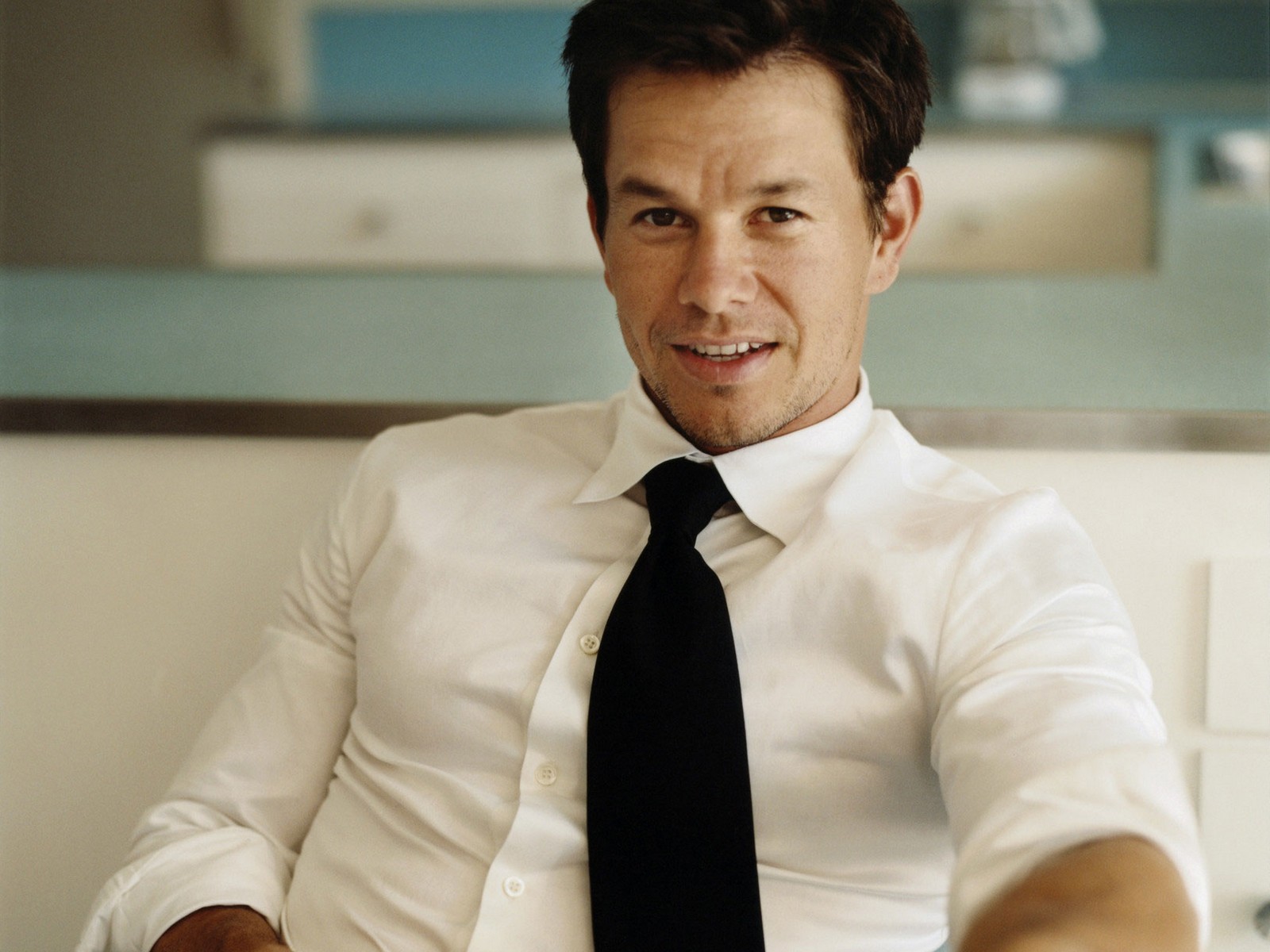 Overview of the many roles and movies of actor Mark Wahlberg