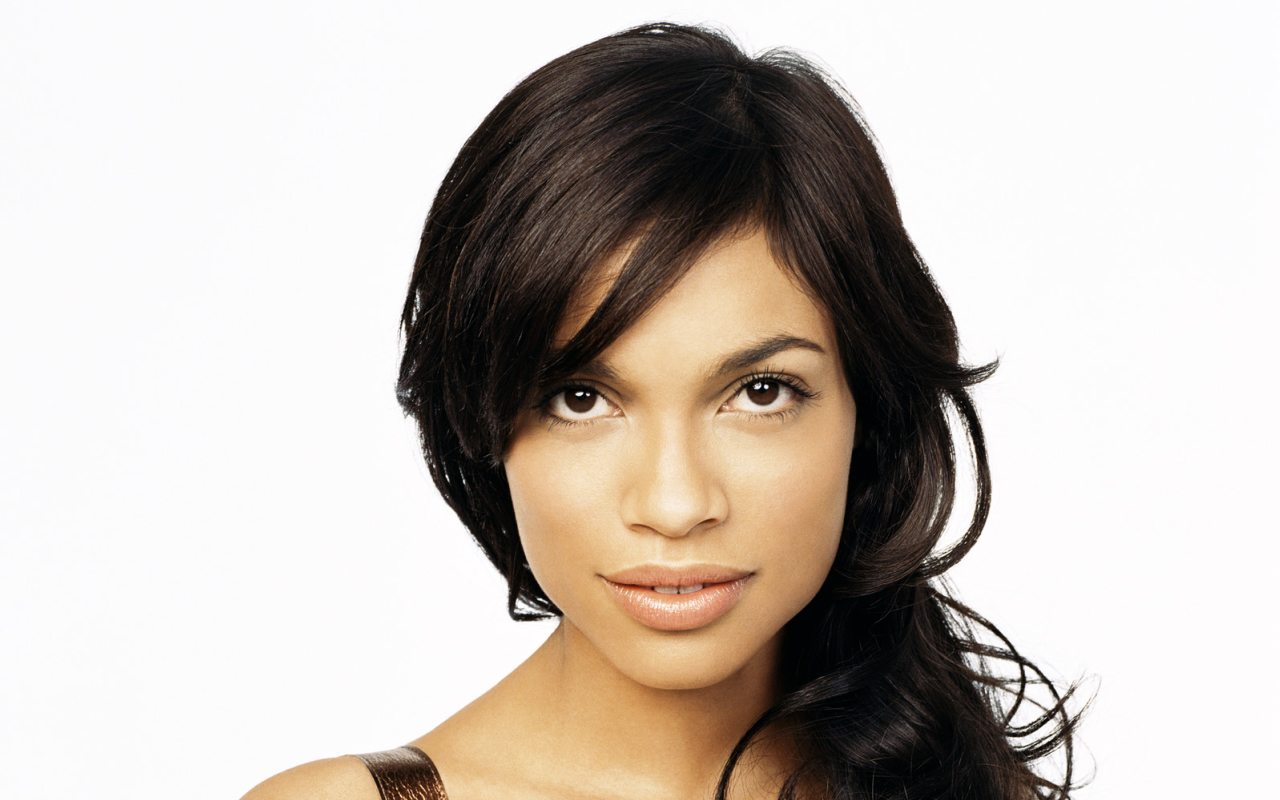 Overview of the roles and movies of actress Rosario Dawson
